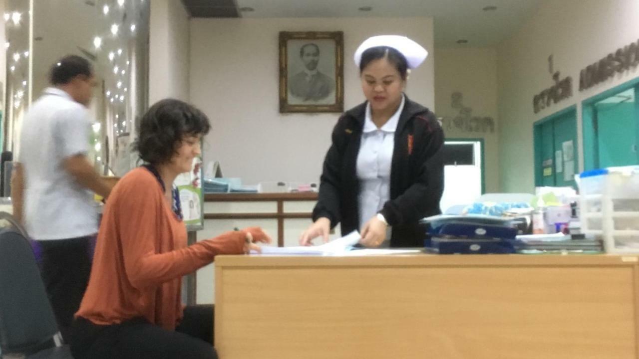 Stamp Hostel (Adults Only) Ban Yang  Екстер'єр фото
