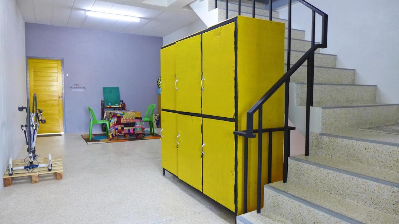 Stamp Hostel (Adults Only) Ban Yang  Екстер'єр фото