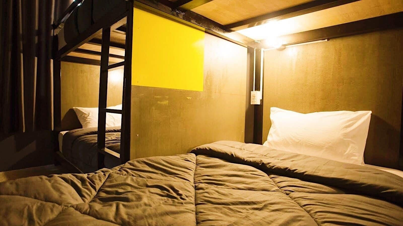 Stamp Hostel (Adults Only) Ban Yang  Екстер'єр фото